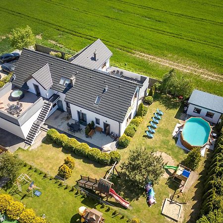 Apartamenty Teczowe Ujście-Darłowskie Exterior photo