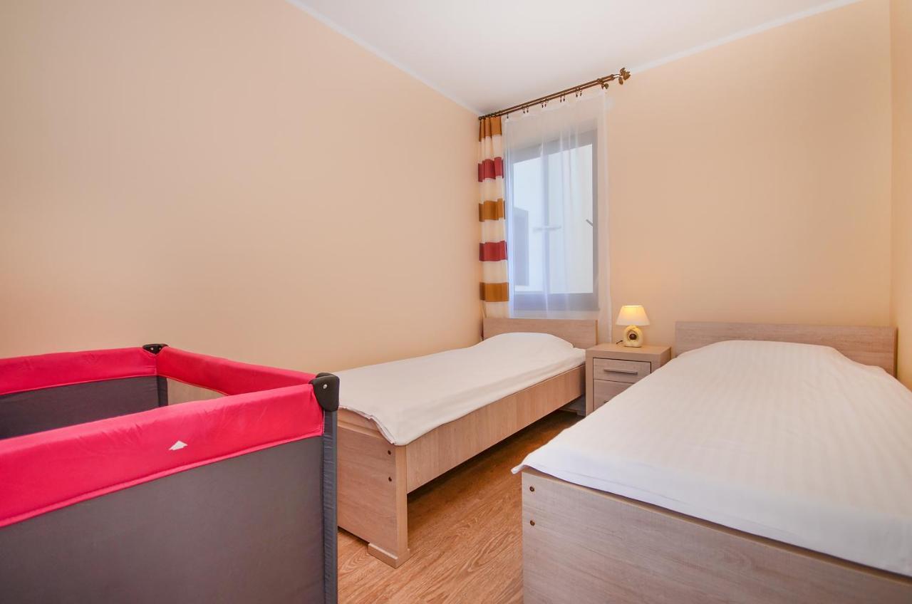Apartamenty Teczowe Ujście-Darłowskie Exterior photo