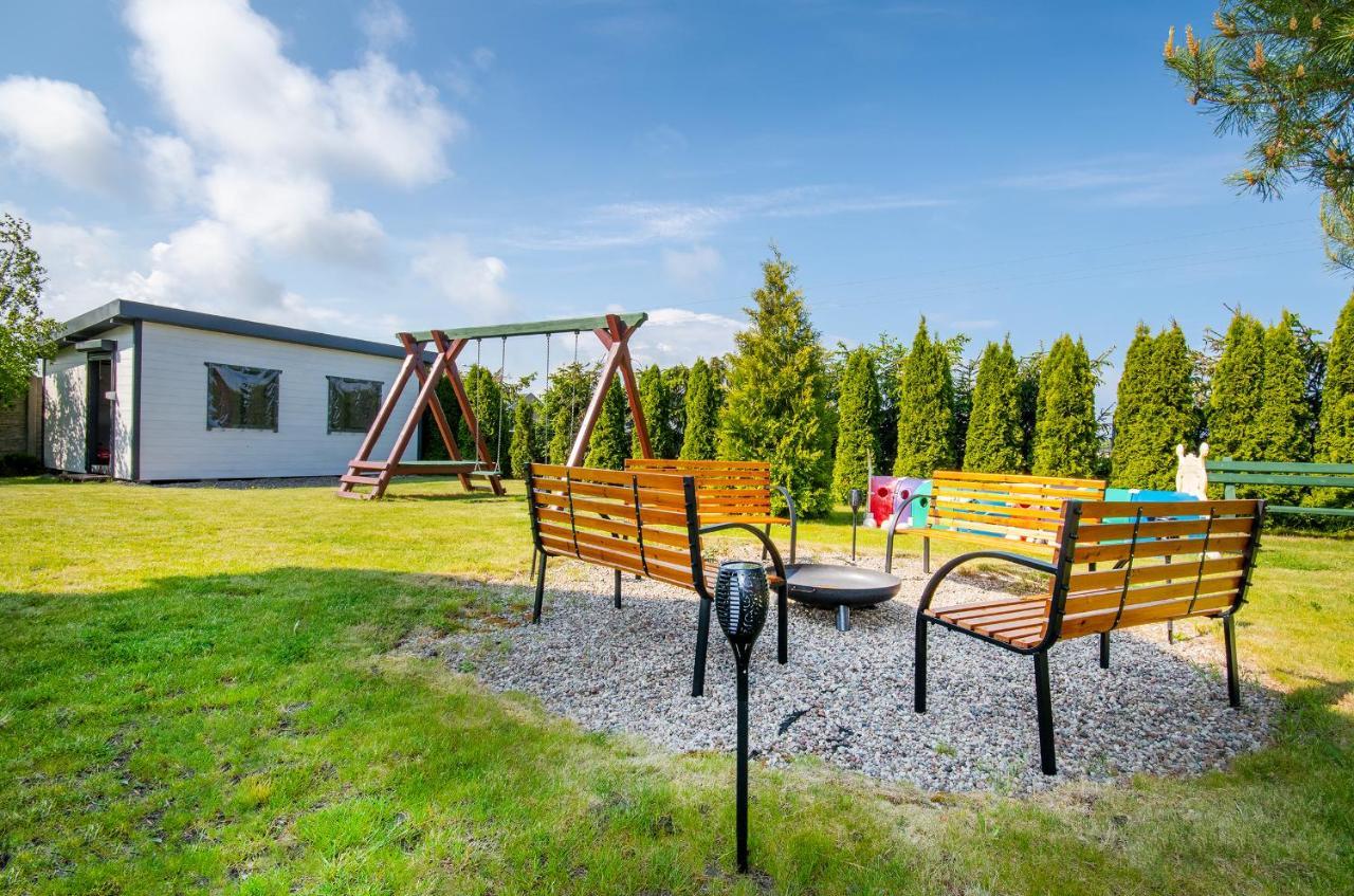 Apartamenty Teczowe Ujście-Darłowskie Exterior photo