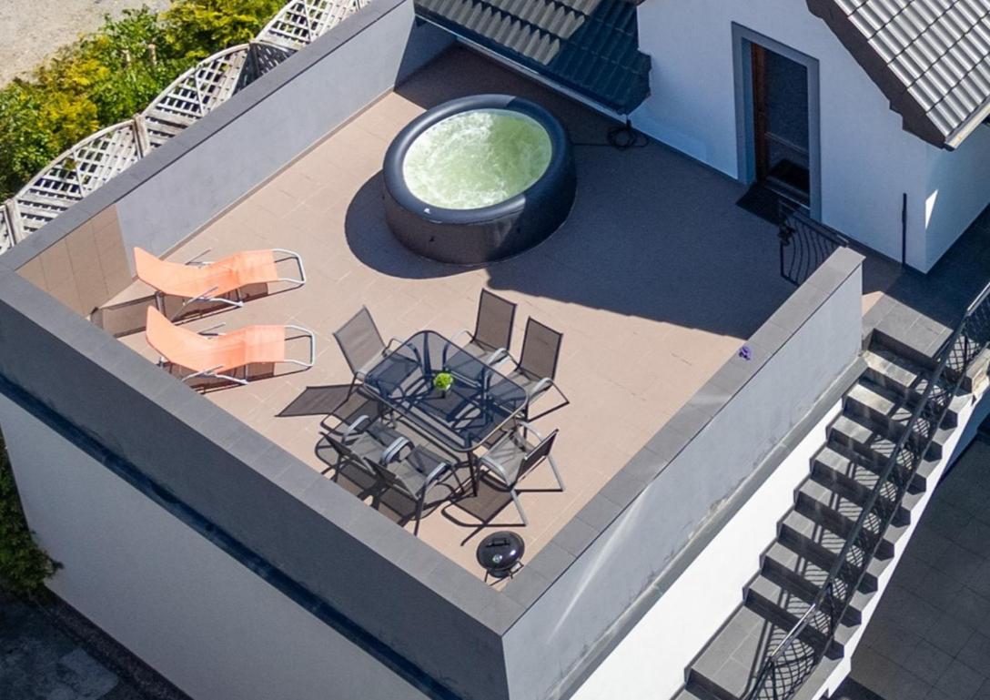 Apartamenty Teczowe Ujście-Darłowskie Exterior photo