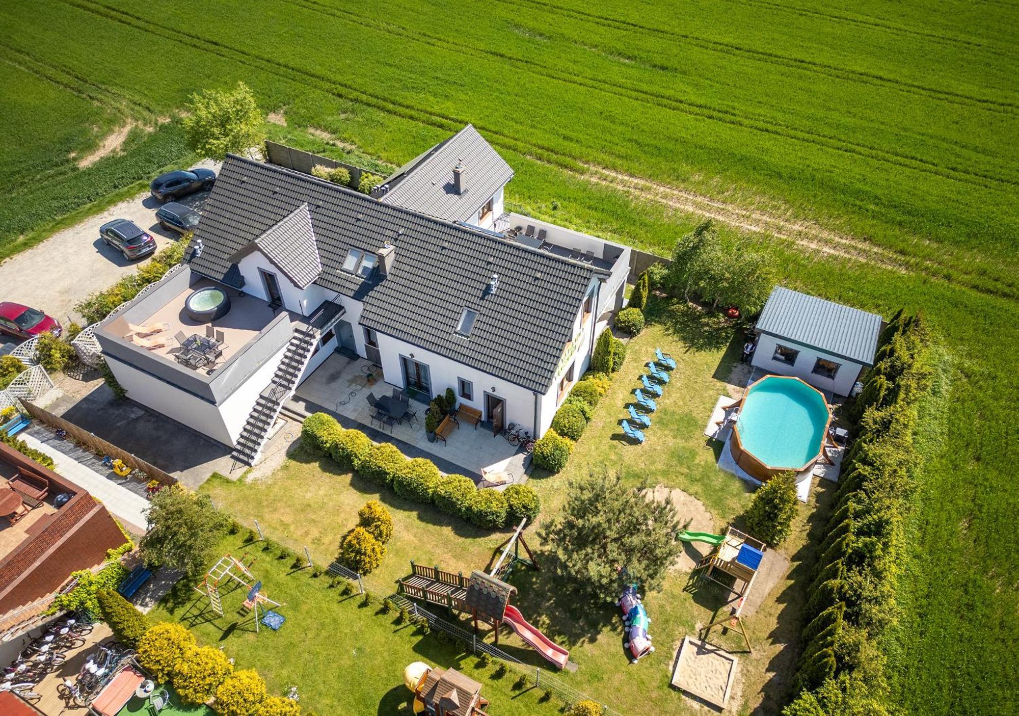 Apartamenty Teczowe Ujście-Darłowskie Exterior photo
